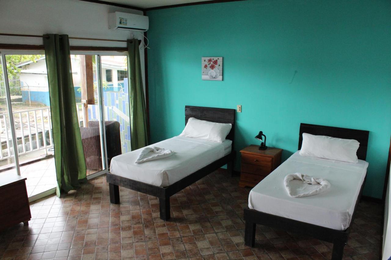 Hotel Los Balcones Over Seas Bocas del Toro Extérieur photo
