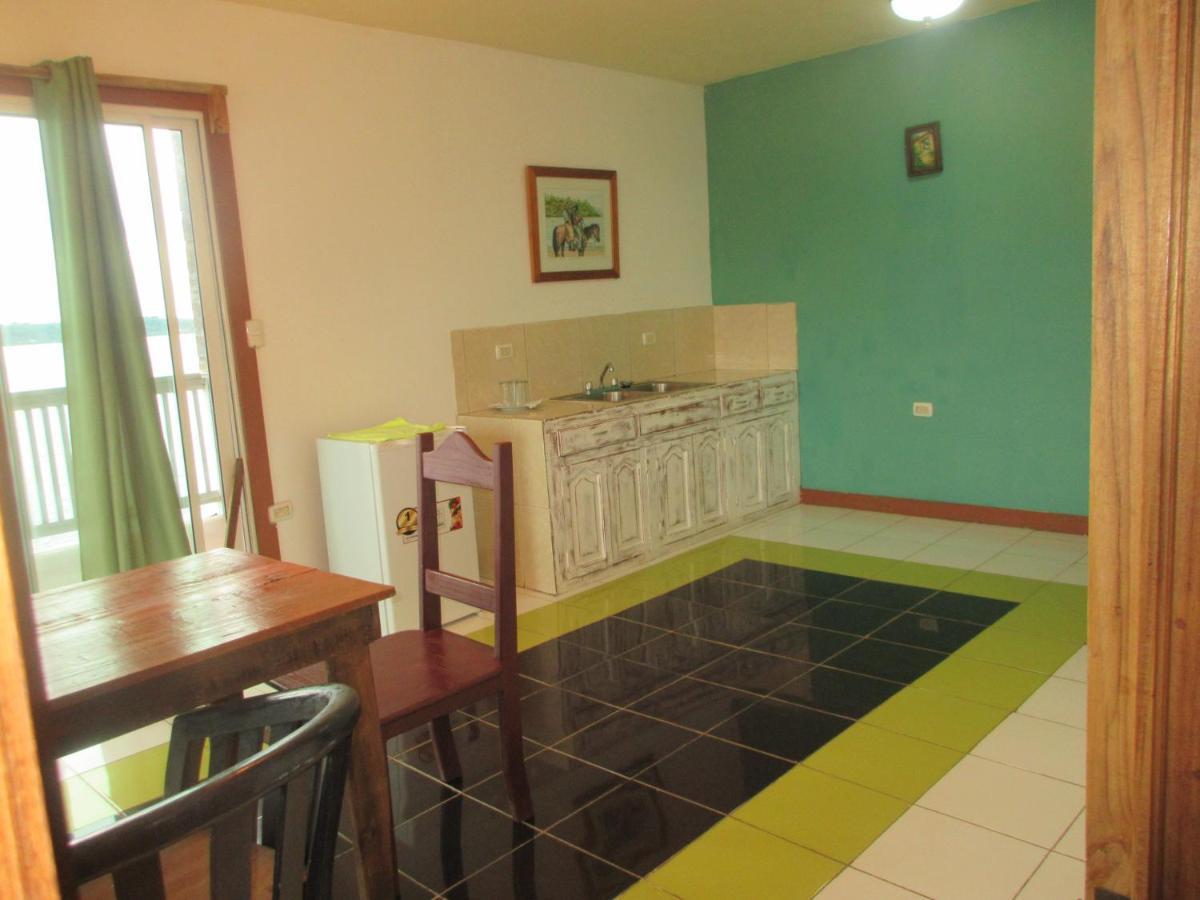 Hotel Los Balcones Over Seas Bocas del Toro Extérieur photo