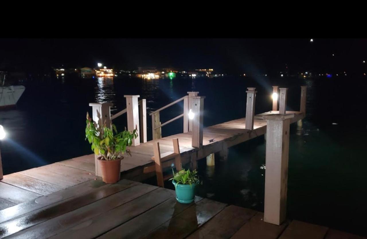 Hotel Los Balcones Over Seas Bocas del Toro Extérieur photo