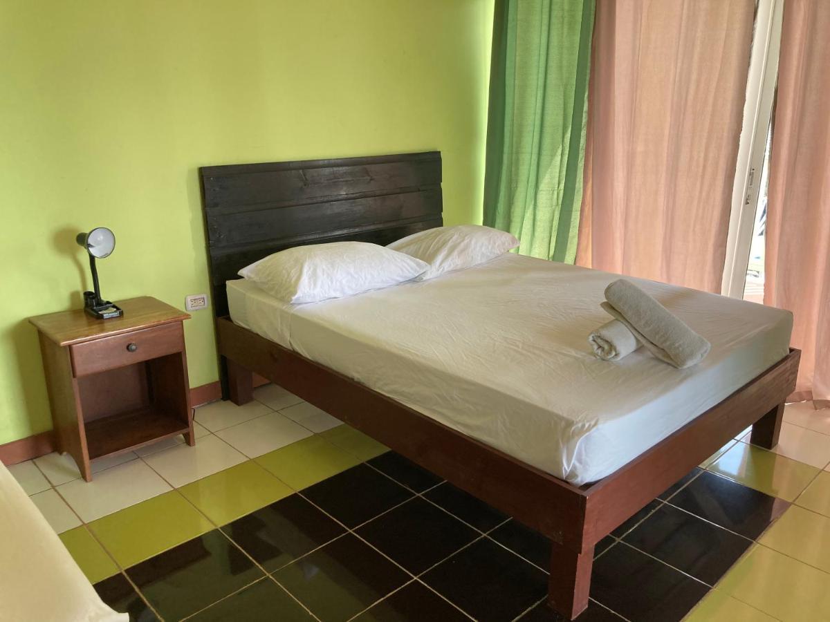 Hotel Los Balcones Over Seas Bocas del Toro Extérieur photo